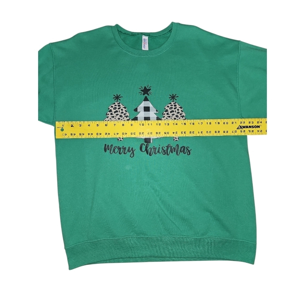 Jerzees Green Merry Christmas Sweatshirt Size Large - Picture 3 of 6